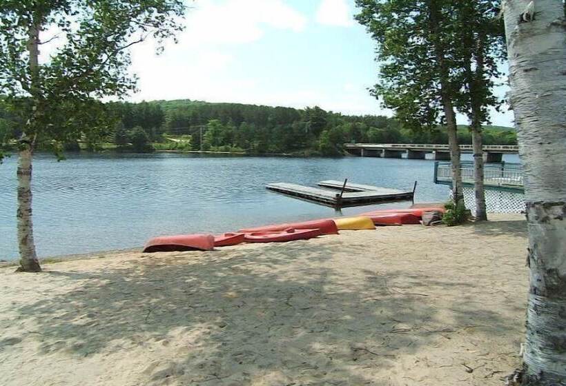 Общежитие Algonquin Lakeside Inn