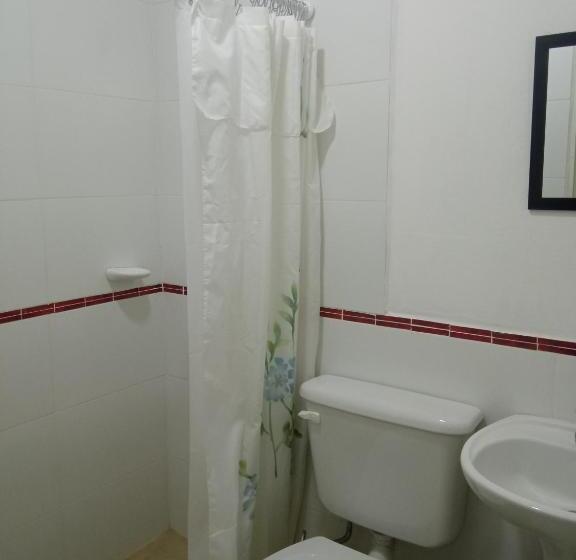 هاستل Divina Presencia