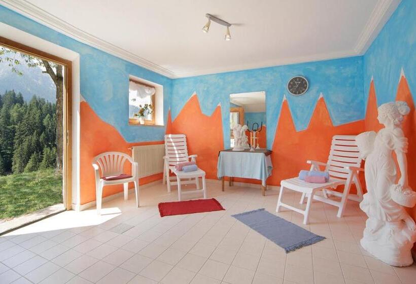 הוסטל Gasthof Meierei