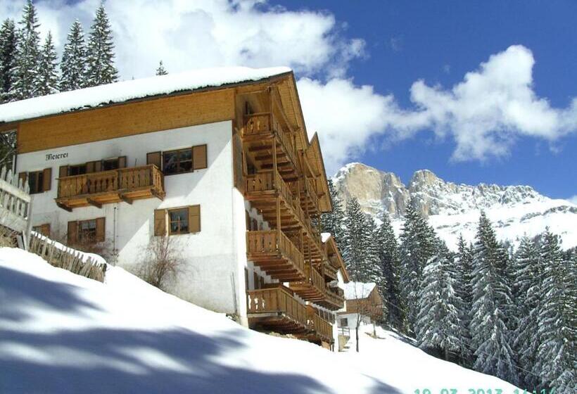 הוסטל Gasthof Meierei