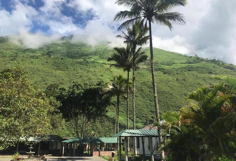 هاستل Hostería La Eterna Primavera