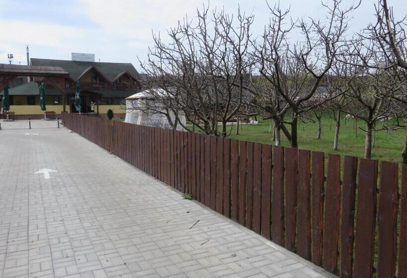 Общежитие Három Székely Fogadó