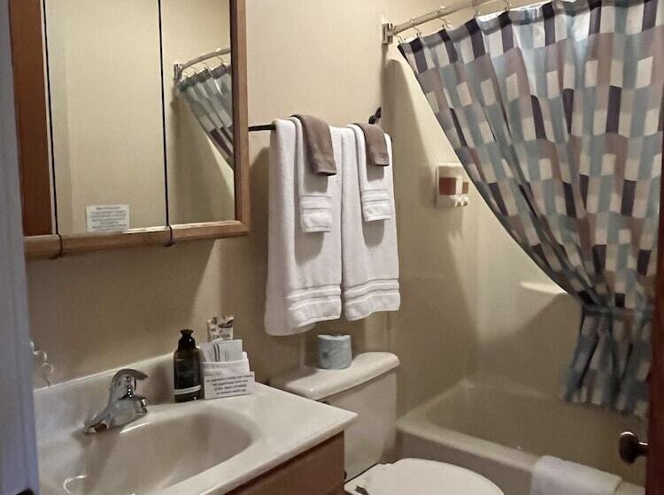 فندق صغير River Run Inn