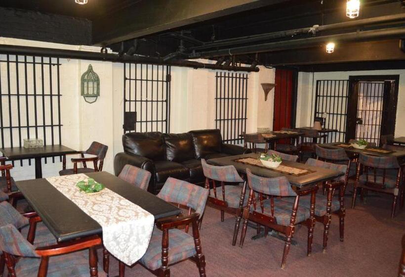 فندق صغير The King George Inn