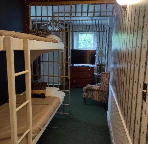 فندق صغير The King George Inn