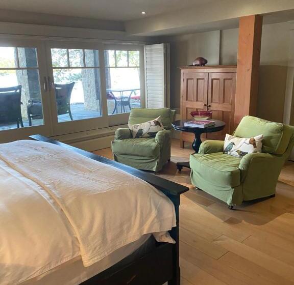 ベッドアンドブレックファースト Gîte Et Atelier De L Artiste Peintre Paysagiste Canadien Gordon Harrison