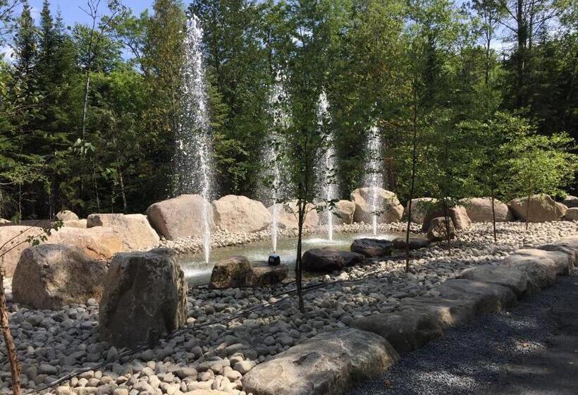 ベッドアンドブレックファースト Gîte Et Atelier De L Artiste Peintre Paysagiste Canadien Gordon Harrison