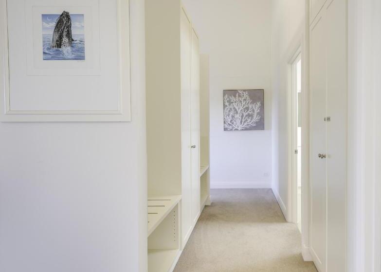 تختخواب و صبحانه Seascape Retreat