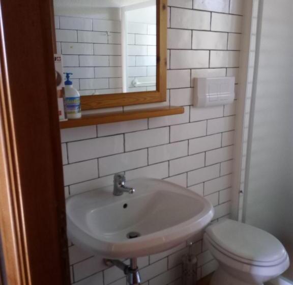 فندق Agriturismo Costiolu