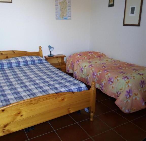 فندق Agriturismo Costiolu