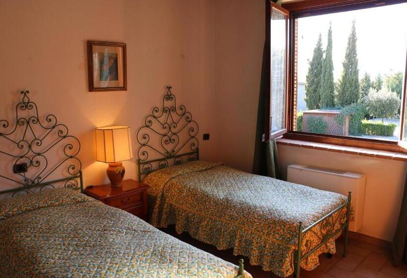 酒店 Agriturismo La Fonte Di Vivalda