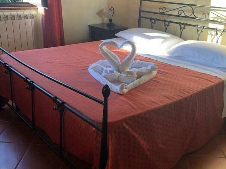 בית מלון כפרי Agriturismo La Vedetta Dei Nebrodi