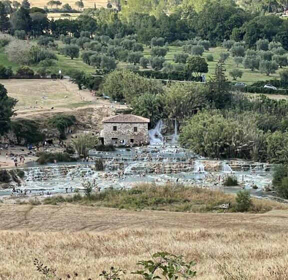 هتل Agriturismo Pietramora