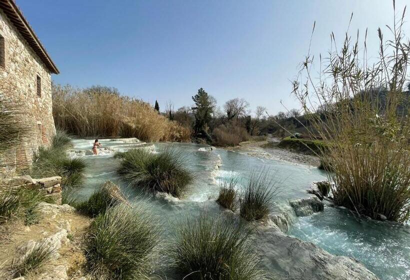 هتل Agriturismo Pietramora