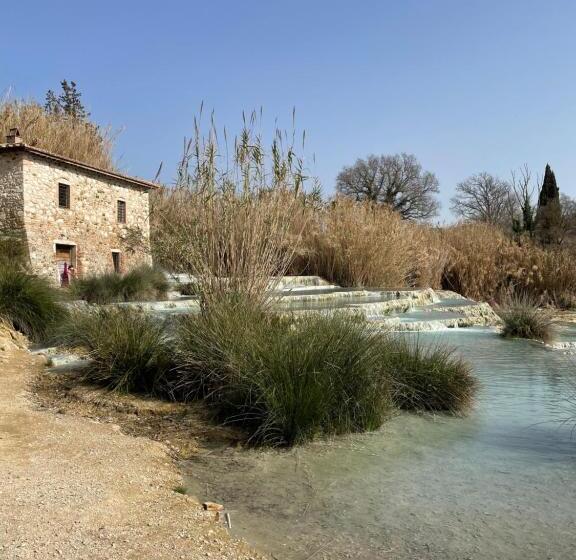 هتل Agriturismo Pietramora