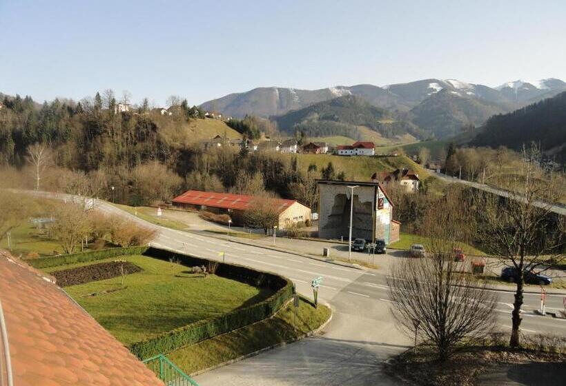 בית מלון כפרי Ennstalerhof