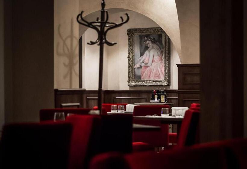 Отель Hanul Bran