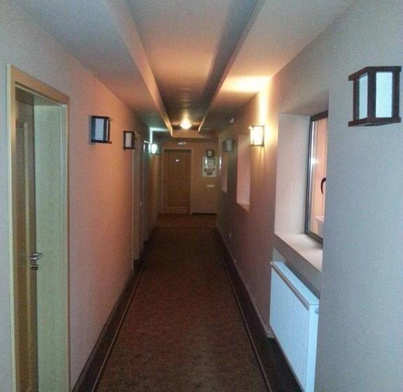 Отель Hanul Bran