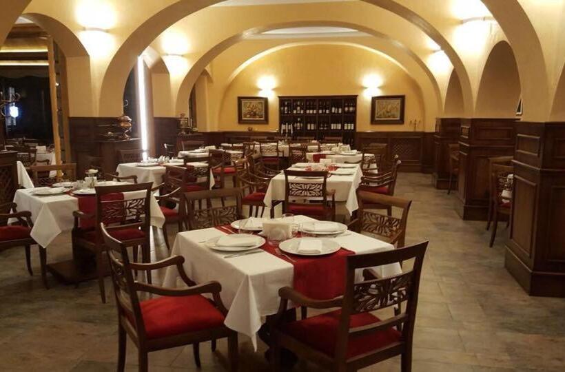 Отель Hanul Bran