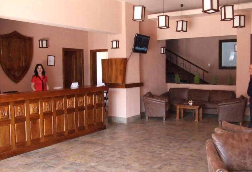 Отель Hanul Bran