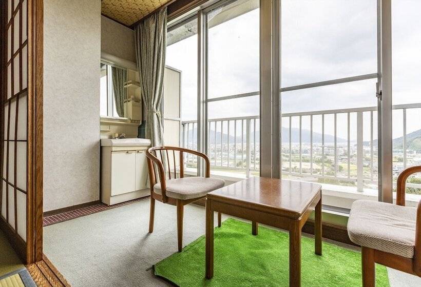 فندق Tsuruga Tunnel Onsen Kitaguni Grand