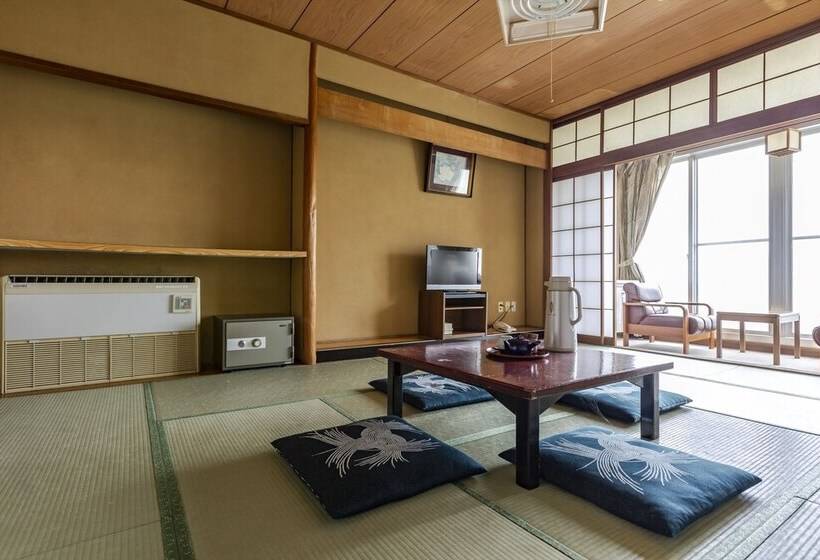 فندق Tsuruga Tunnel Onsen Kitaguni Grand