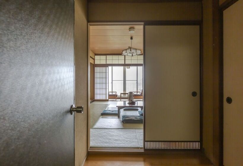 فندق Tsuruga Tunnel Onsen Kitaguni Grand