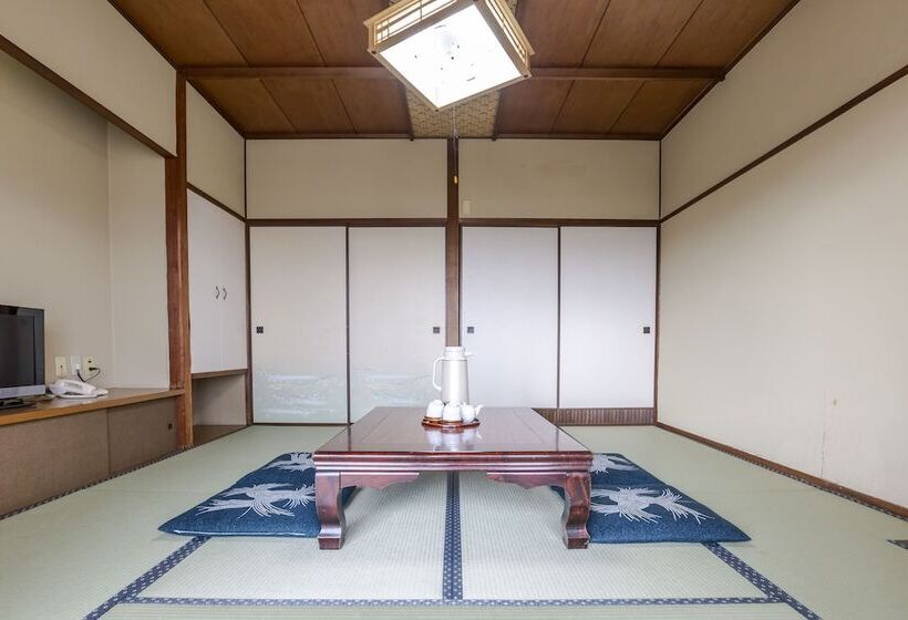 فندق Tsuruga Tunnel Onsen Kitaguni Grand