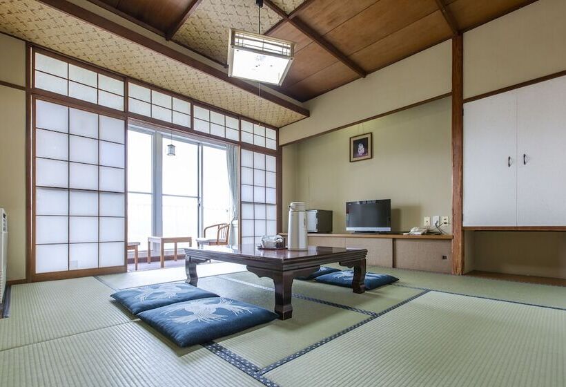 فندق Tsuruga Tunnel Onsen Kitaguni Grand