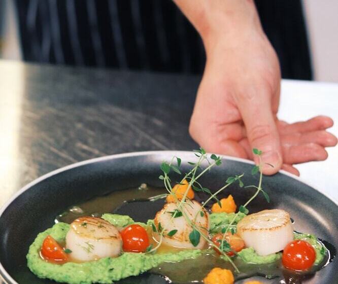 בית מלון כפרי Nusfjord Village & Resort