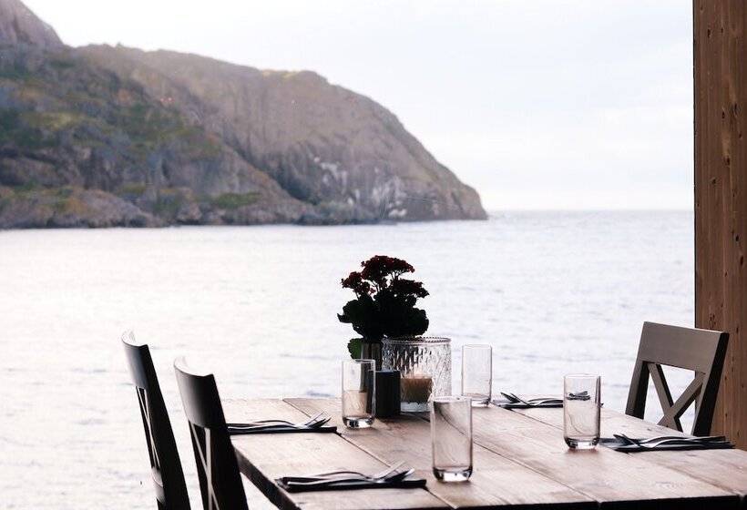 בית מלון כפרי Nusfjord Village & Resort