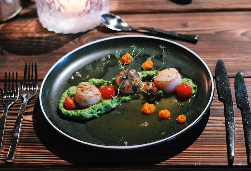 בית מלון כפרי Nusfjord Village & Resort