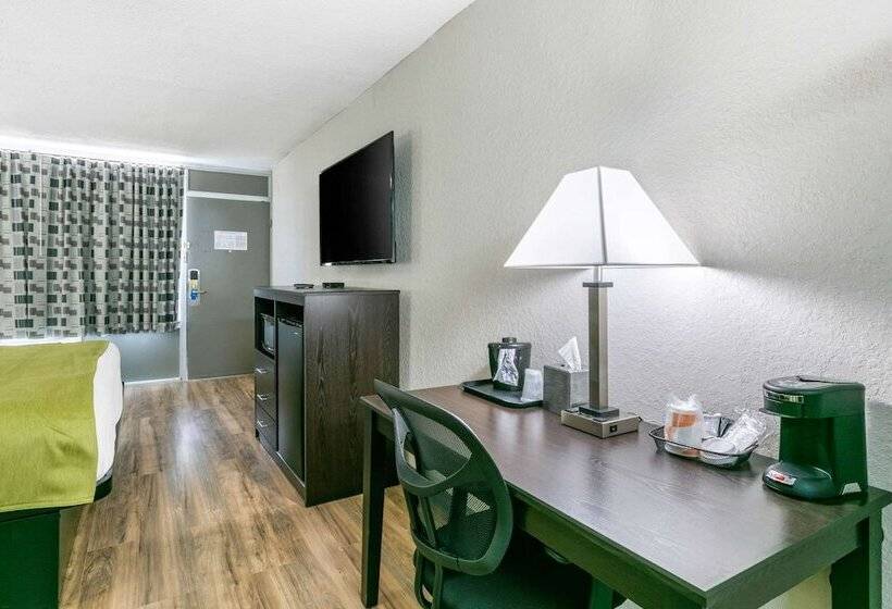 فندق Rodeway Inn Kingston Springs