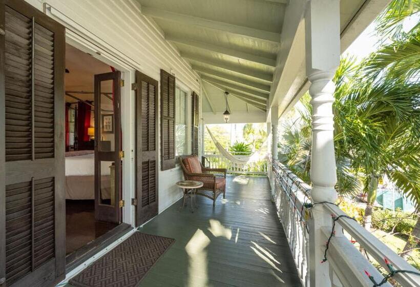 호텔 The Mermaid & The Alligator