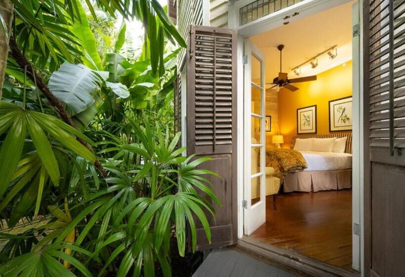 فندق The Mermaid & The Alligator