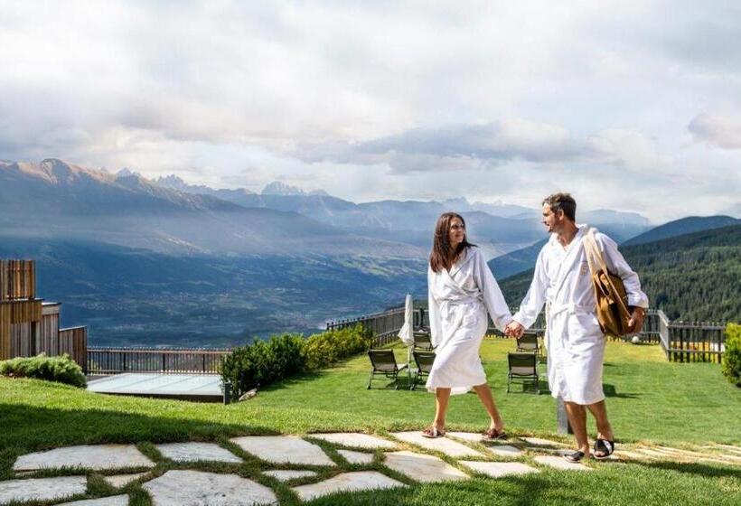 בית מלון כפרי Tratterhof Mountain Sky