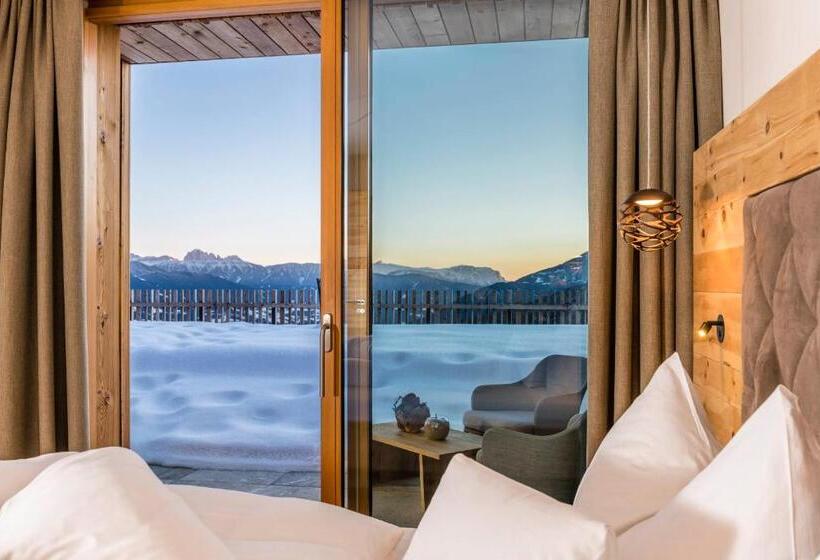 בית מלון כפרי Tratterhof Mountain Sky