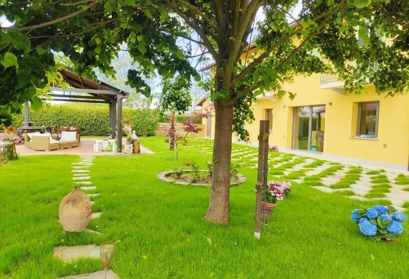 בית מלון כפרי Villa Albina