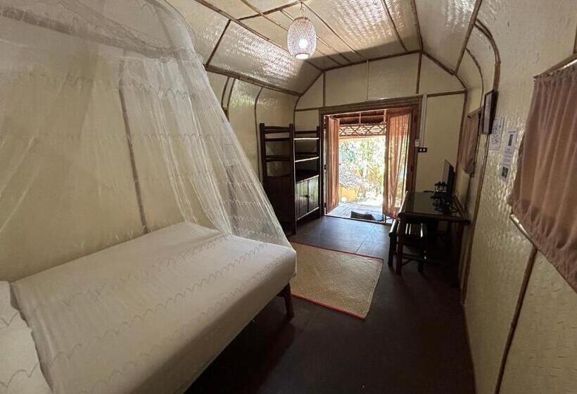 Khao Sok Paradise Resort