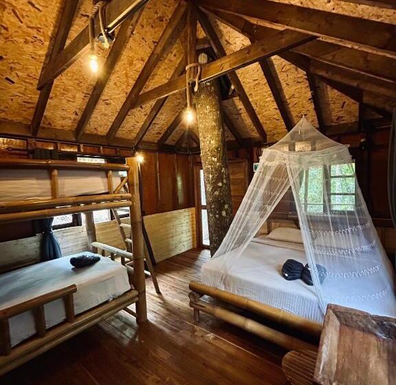 Khao Sok Paradise Resort