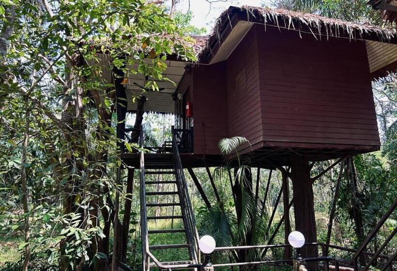 Khao Sok Paradise Resort