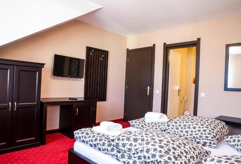 פנסיון Am Goldberg