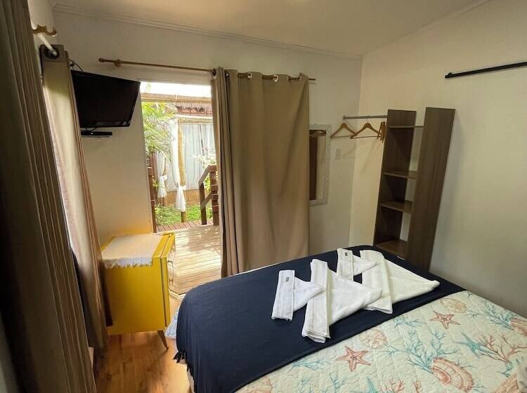 펜션 Corrente Maritima Pousada Ltda