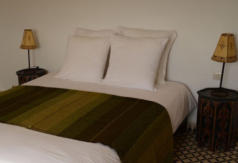 پانسیون Dar Essaada