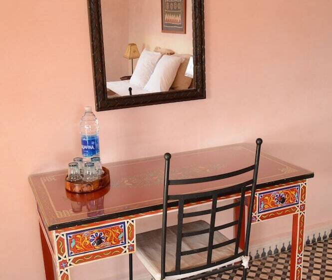 پانسیون Dar Essaada