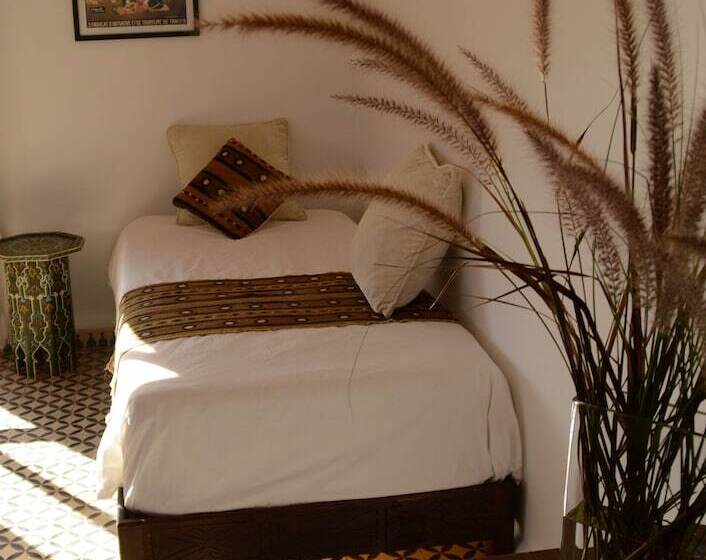 پانسیون Dar Essaada