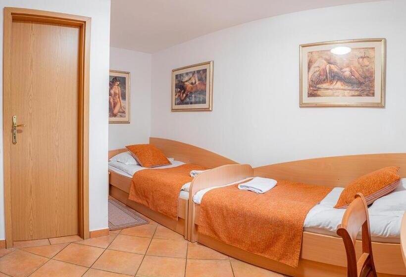 پانسیون Gostilna Vovko