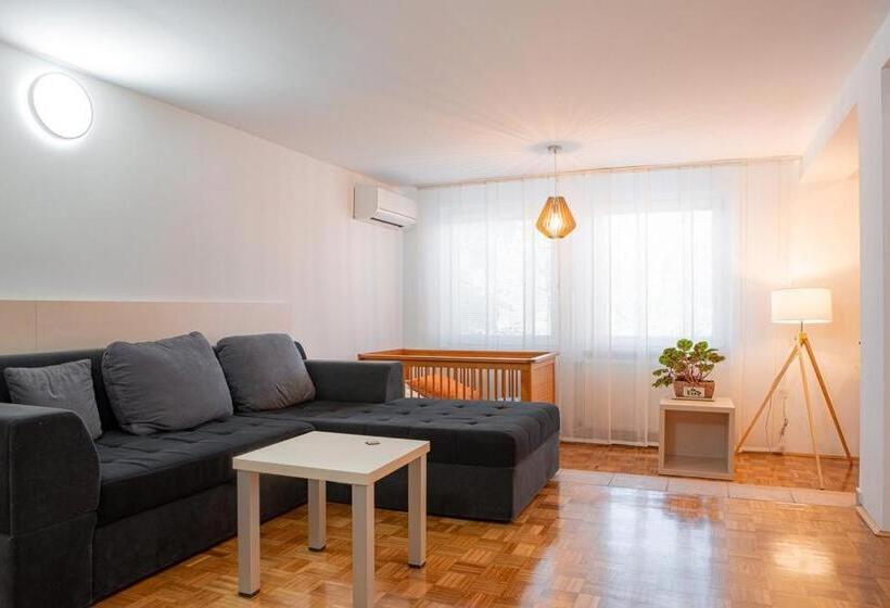 پانسیون Gostilna Vovko