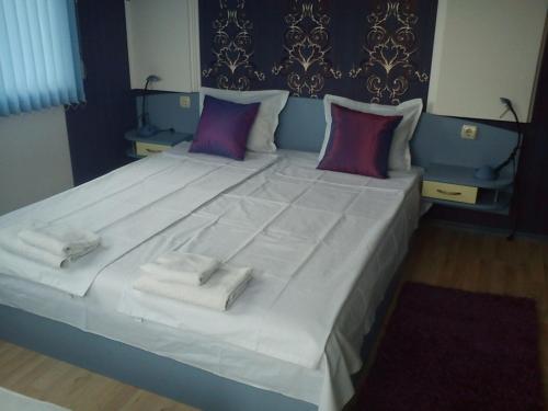 بنسيون Guest House Ivy