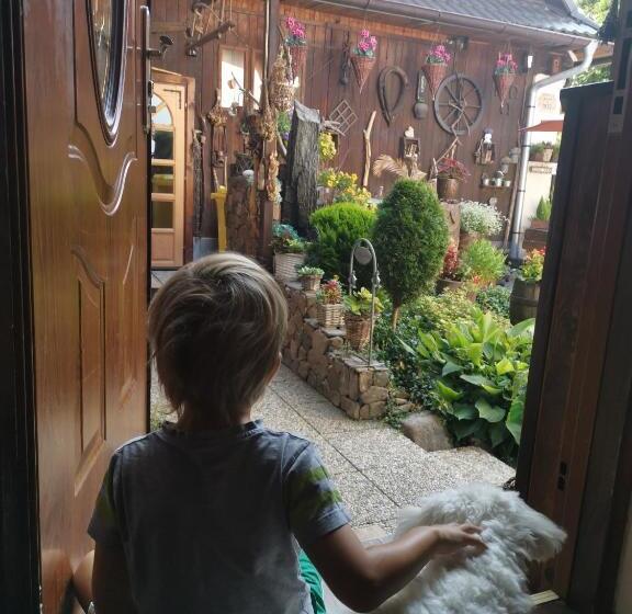 膳宿费 Guesthouse Eden